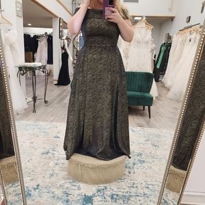 Alex Evenings Metallic Off the Shoulder Ballgown Gold + Navy size 16